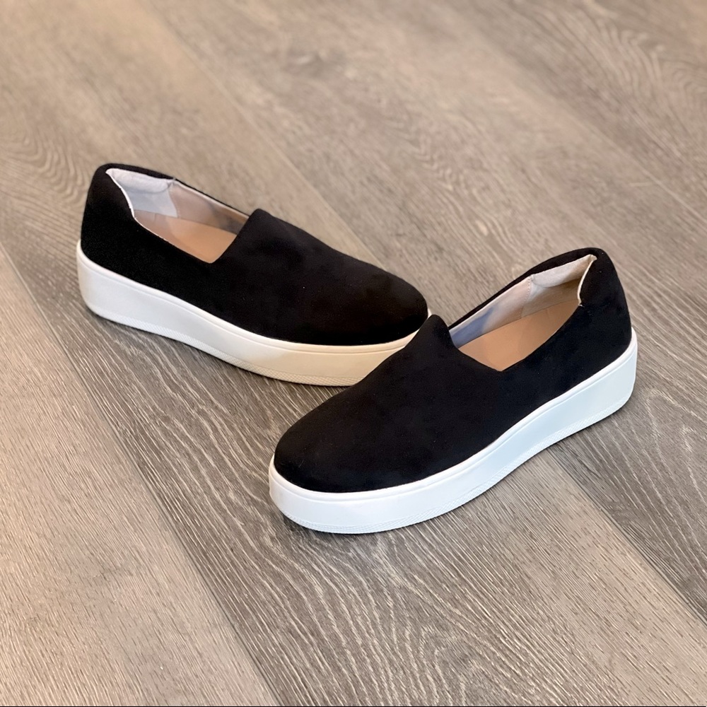 STEVE MADDEN Hilda suede slip-on platform sneakers, black, size 8. Worn once!